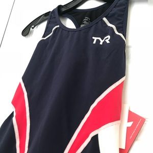 🔥 TYR Tankini Competitor